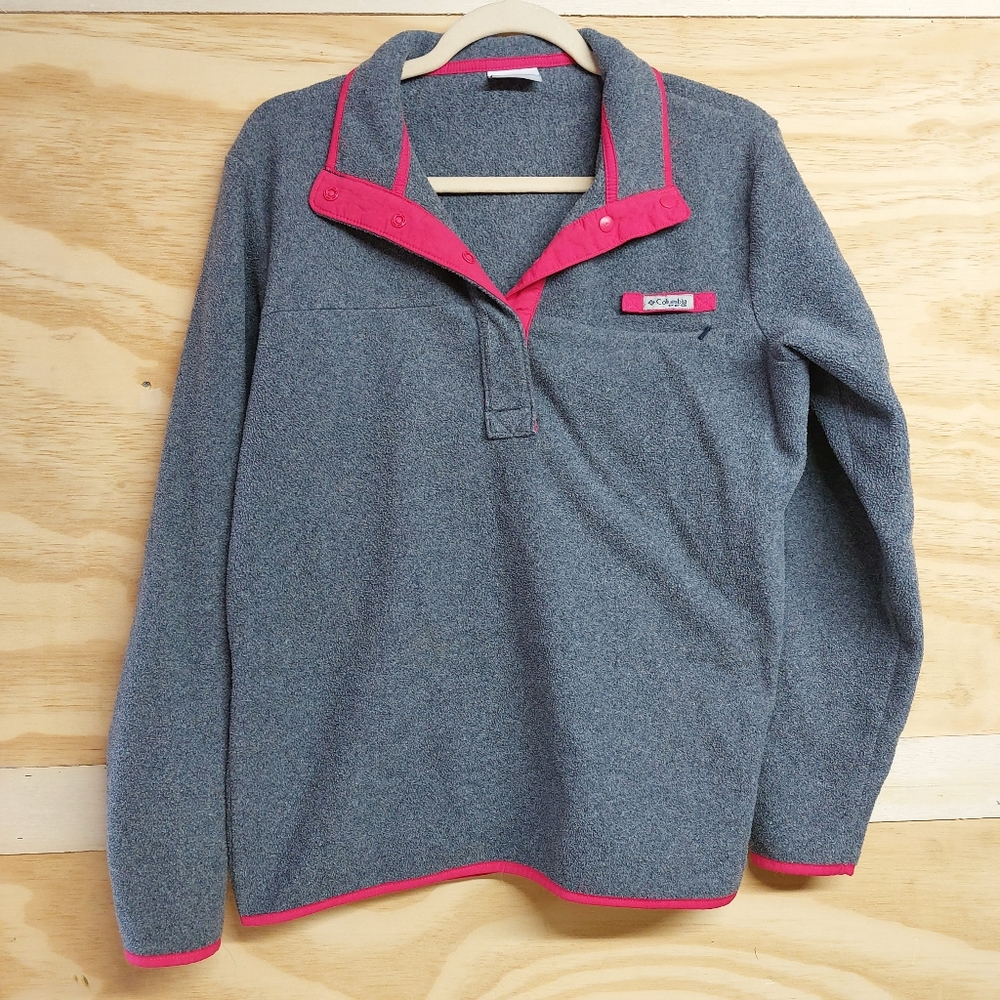 Women's Columbia PFG pullover size large. Gray